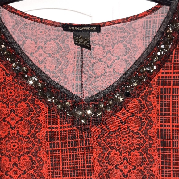 Top - Picture 2 of 2